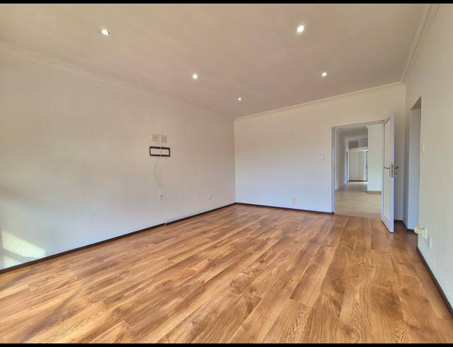 4 BEDROOM HOUSE FOR SALE IN EBOTSE GOLF ESTATE